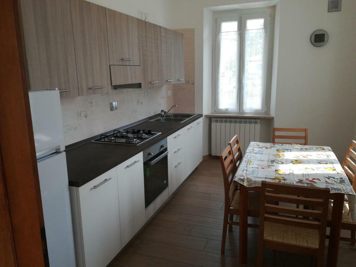 Agli Oleandri Appartamento In Villa Con Con Parcheggio Gorizia Eksteriør billede